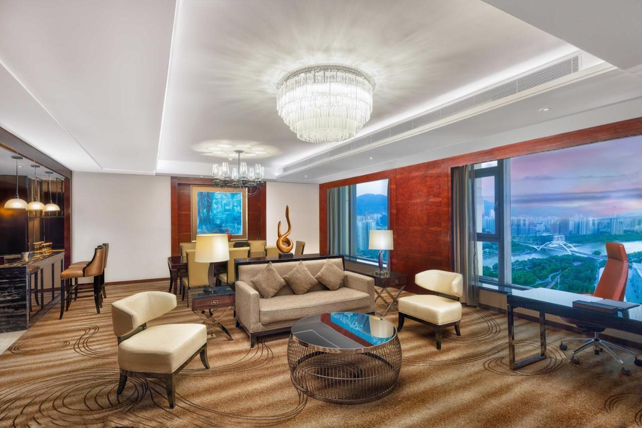 Crowne Plaza Hotel Lanzhou By Ihg מראה חיצוני תמונה