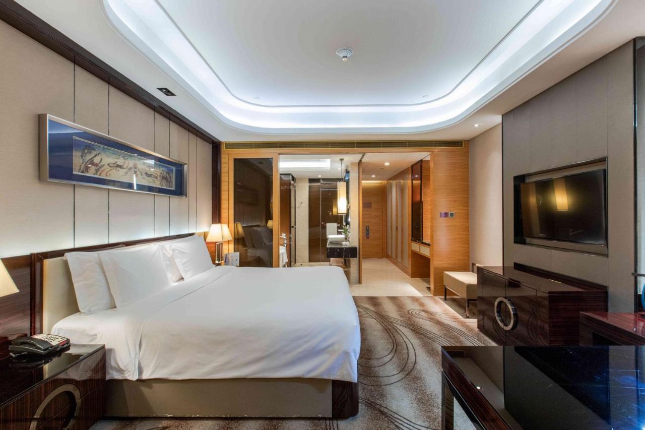 Crowne Plaza Hotel Lanzhou By Ihg מראה חיצוני תמונה