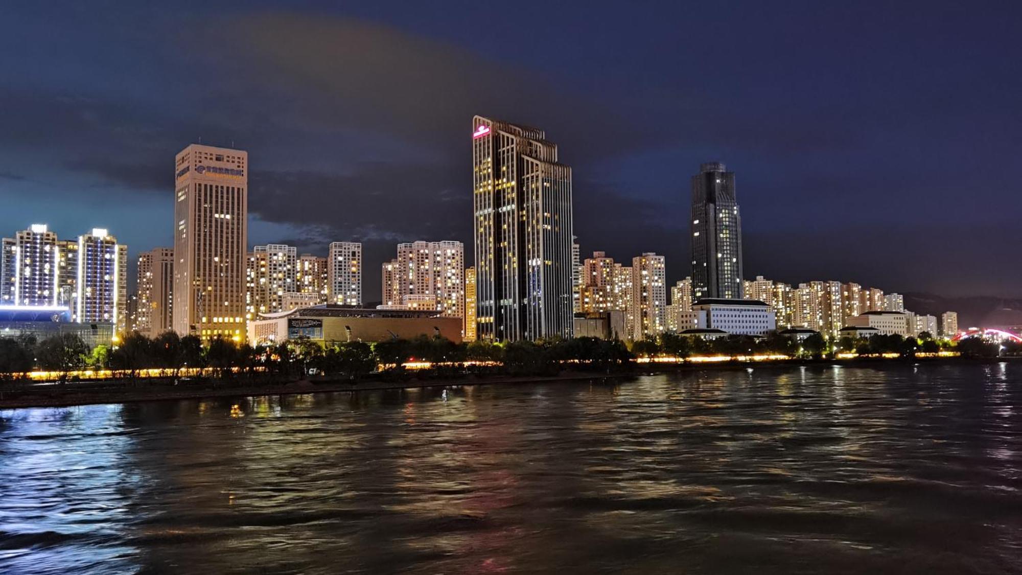 Crowne Plaza Hotel Lanzhou By Ihg מראה חיצוני תמונה